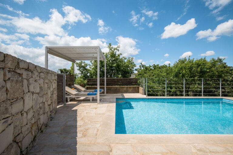 pool-2